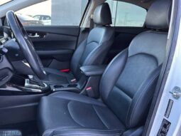 
										2020 Kia Forte EX full									