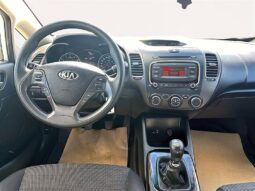 
										2018 Kia Forte LX full									