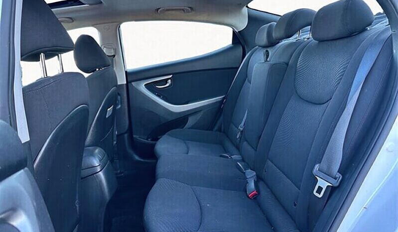 
								2016 Hyundai Elantra GLS full									