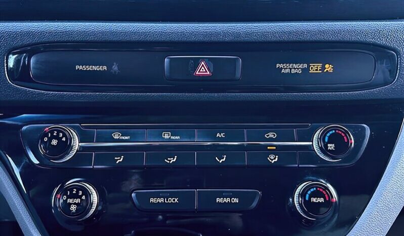 
								2019 Kia Sedona LX full									
