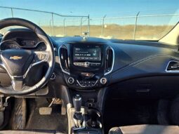 
										2017 Chevrolet Cruze Premier full									
