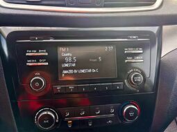 
										2016 Nissan Rogue SV Moonroof AWD full									