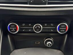 
										2018 Alfa Romeo Stelvio Sport AWD full									