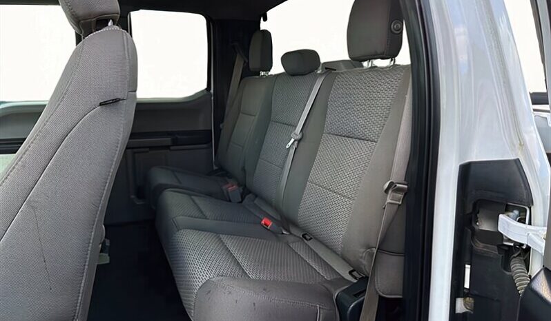 
								2019 Ford F-150 XLT Ext Cab 4×4 full									