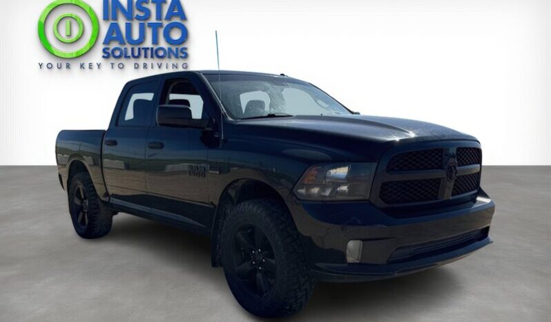 
								2017 Ram 1500 Express 5.7L Hemi Crew Cab 4X4 full									