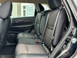 
										2017 Nissan Rogue S AWD full									