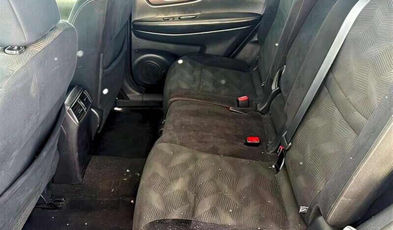 
								2016 Nissan Rogue SV Moonroof AWD full									