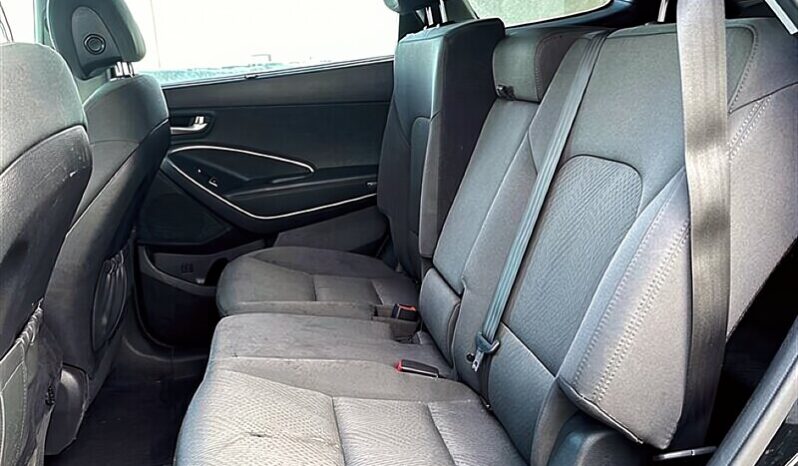 
								2017 Hyundai Santa Fe XL Premium AWD full									