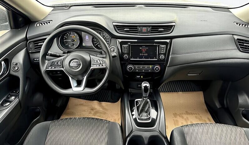 
								2020 Nissan Rogues SV AWD full									