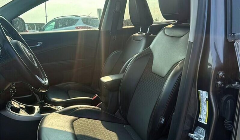 
								2019 Jeep Compass North 4X4 full									