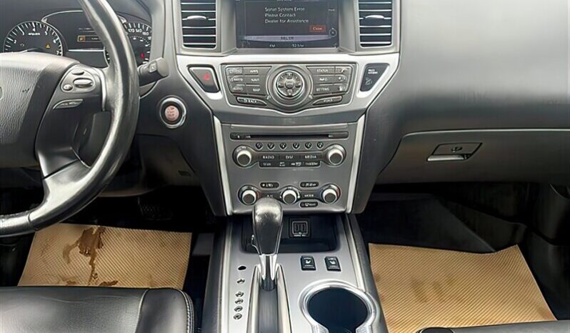 
								2018 Nissan Pathfinder SL AWD full									