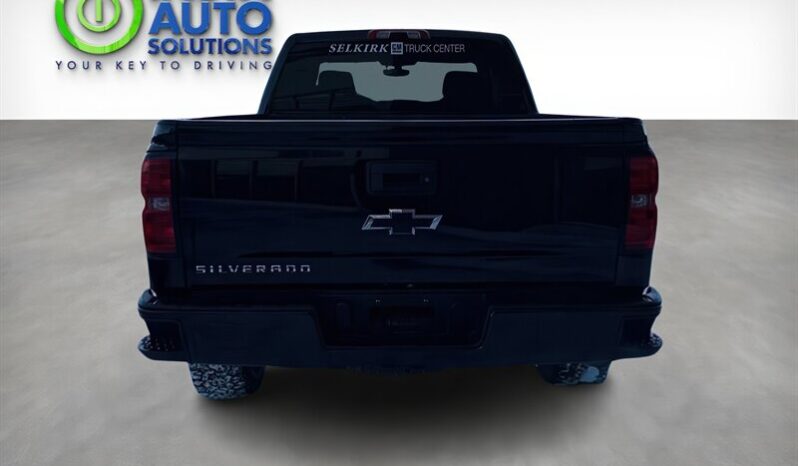 
								2018 Chevrolet Silverado 1500 Custom Ext. Cab 4X4 full									