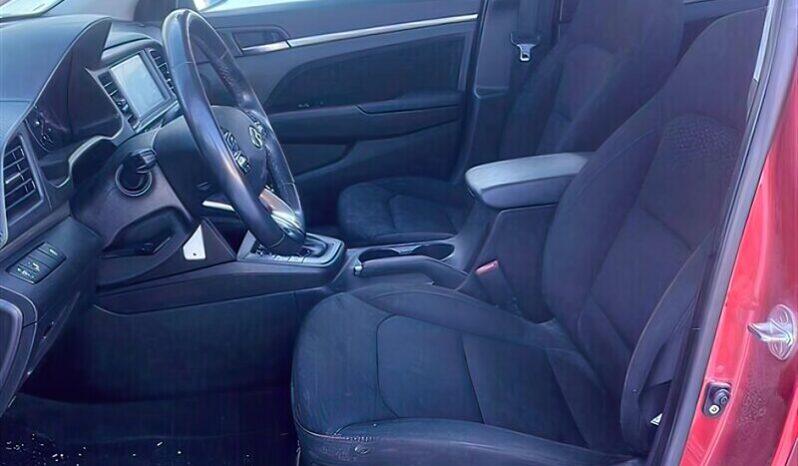 
								2019 Hyundai Elantra Preferred full									