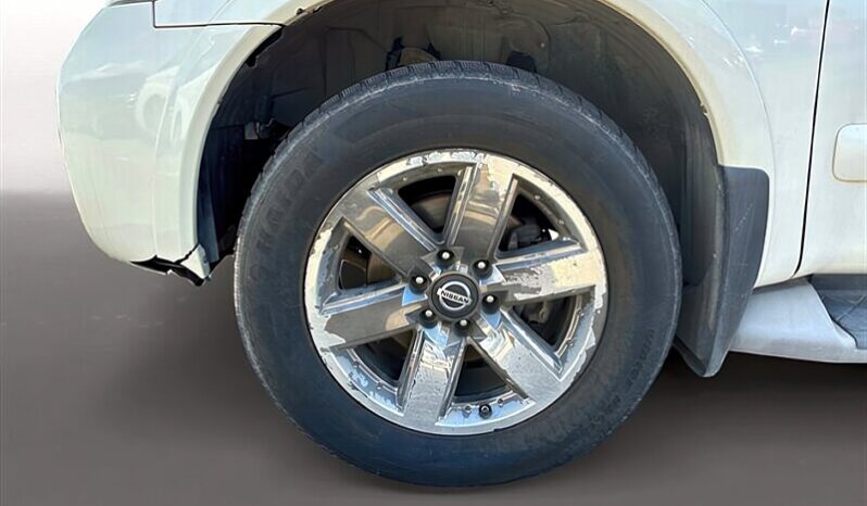 
								2013 Nissan Armada Platinum 4X4 full									