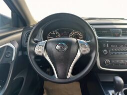 
										2017 Nissan Altima full									