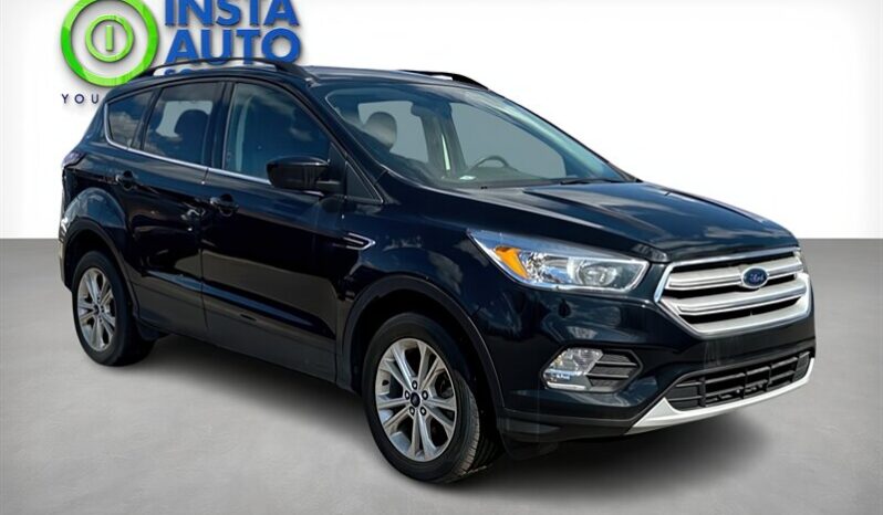 
								2018 Ford Escape SE AWD full									