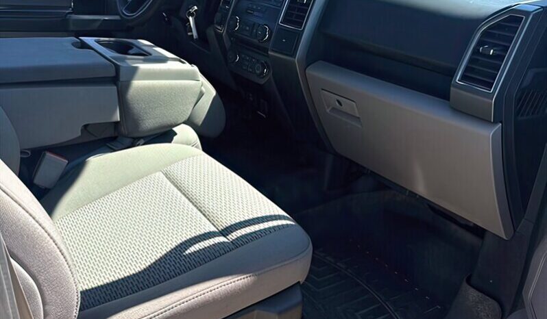 
								2018 Ford F-150 XLT Crew Cab 4X4 full									