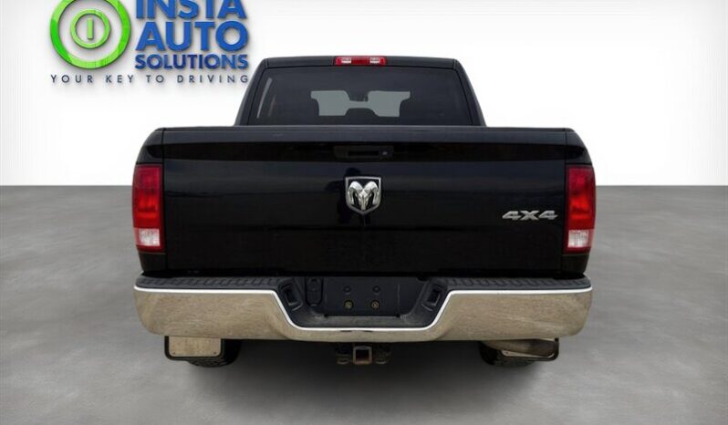 
								2014 Ram 1500 ST 5.7L Hemi Crew Cab 4X4 full									