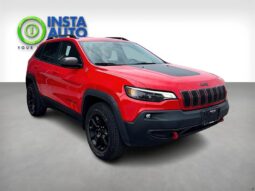 
										2019 Jeep Cherokee Trailhawk 4X4 full									