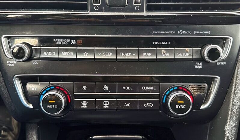 
								2019 Kia Optima EX full									