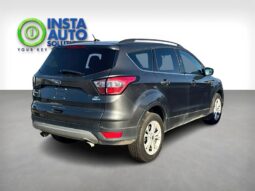 
										2018 Ford Escape SE AWD full									