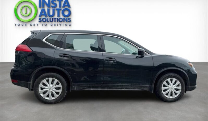 
								2017 Nissan Rogue S AWD full									