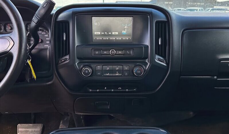 
								2018 Chevrolet Silverado 1500 Custom Crew Cab 4X4 full									