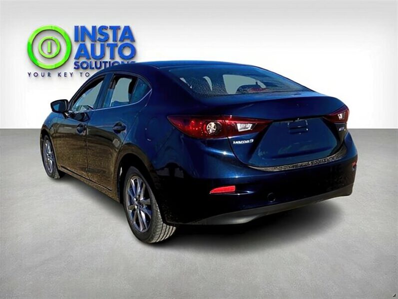 
								2018 Mazda3 GS full									