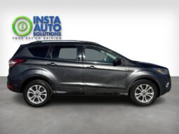 
										2018 Ford Escape SEL AWD full									