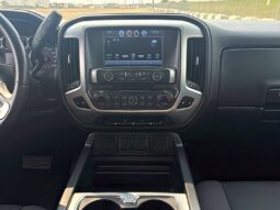 
										2018 GMC Sierra 2500 SLE 6.0L Ext. Cab 4X4 full									