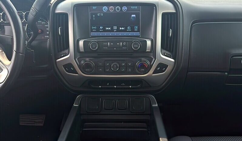 
								2018 GMC Sierra 2500 SLE 6.0L Ext. Cab 4X4 full									
