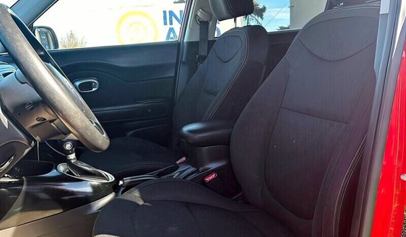
								2016 Kia Soul LX full									