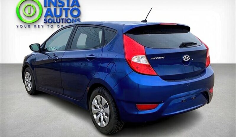 
								2017 Hyundai Accent SE full									