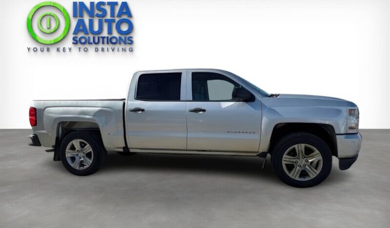 
								2018 Chevrolet Silverado 1500 Custom Crew Cab 4X4 full									