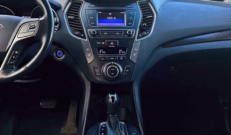 
								2017 Hyundai Santa Fe XL Premium AWD full									