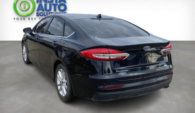 
								2019 Ford Fusion SE full									