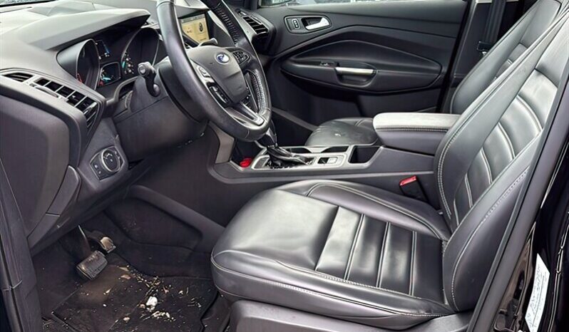 
								2019 Ford Escape SEL AWD full									