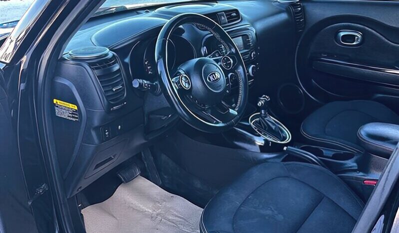 
								2016 Kia Soul EX full									