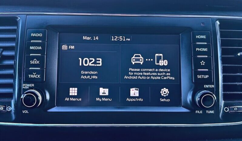 
								2019 Kia Sedona LX full									