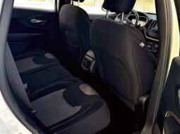 
										2016 Jeep Cherokee Sport 4X4 full									