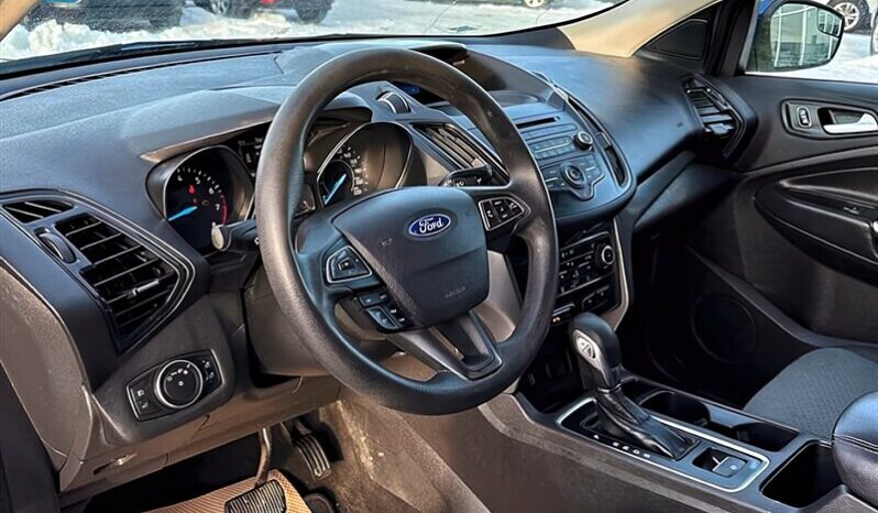 
								2018 Ford Escape SE AWD full									