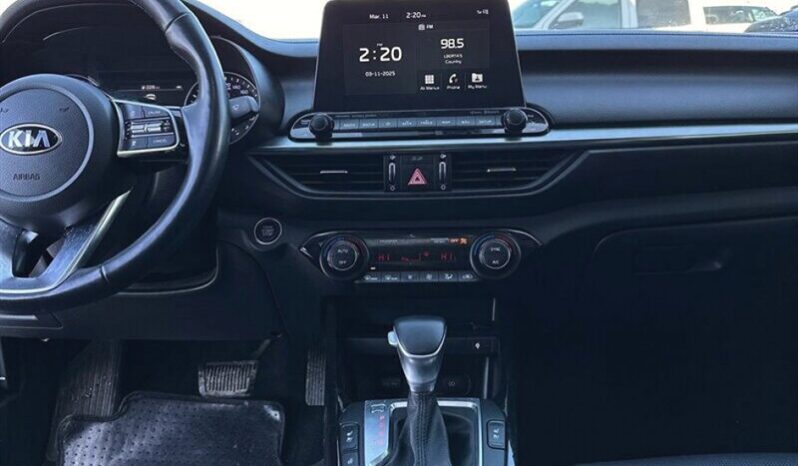 
								2020 Kia Forte EX full									