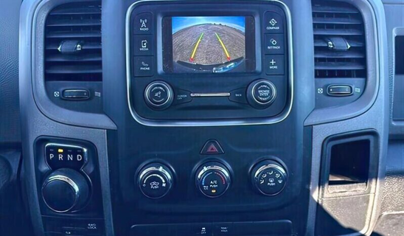 
								2019 Ram 1500 Classic ST 5.7L Hemi Ext. Cab 4X4 full									