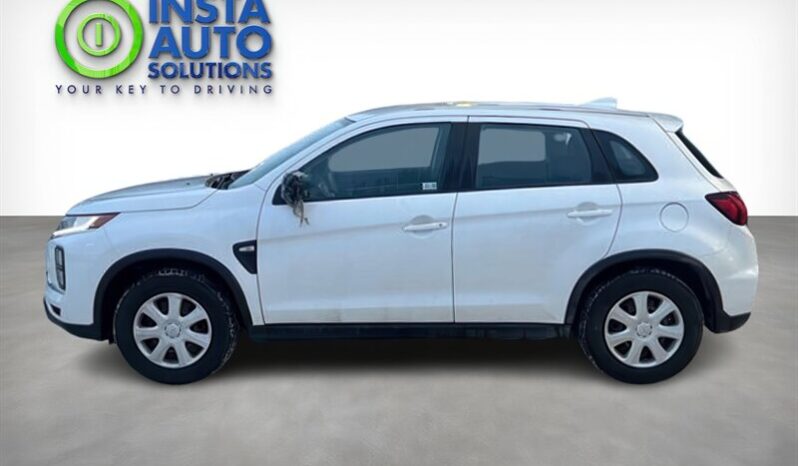 
								2021 Mitsubishi RVR ES 4X4 full									