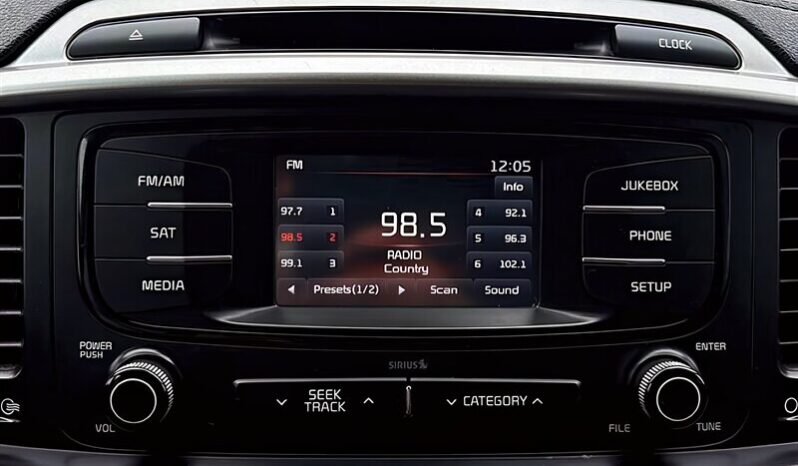 
								2018 Kia Sorrento LX AWD full									
