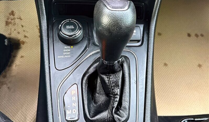 
								2019 Jeep Cherokee North 4×4 full									