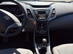 
										2015 Hyundai Elantra L full									