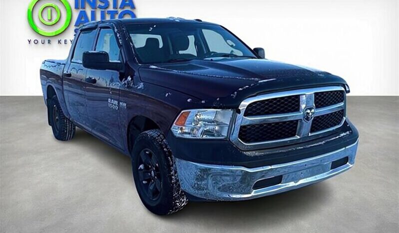 
								2016 Ram 1500 ST 5.7L Hemi Crew Cab 4X4 full									