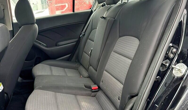 2018 Kia Forte LX full