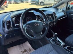 
										2018 Kia Forte EX full									